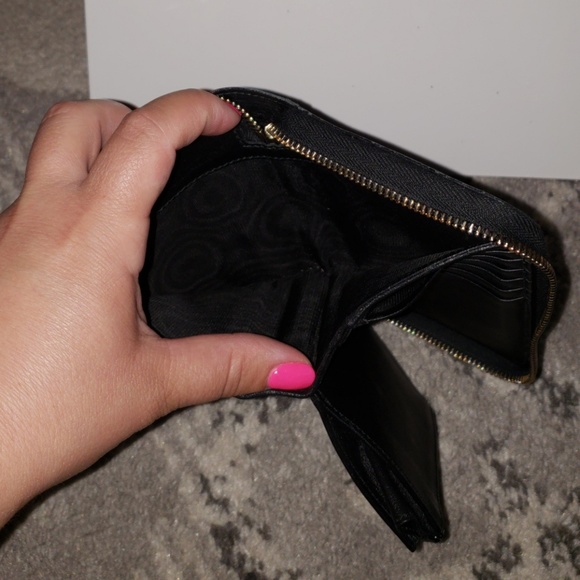 Gucci Wallet - Picture 7 of 12